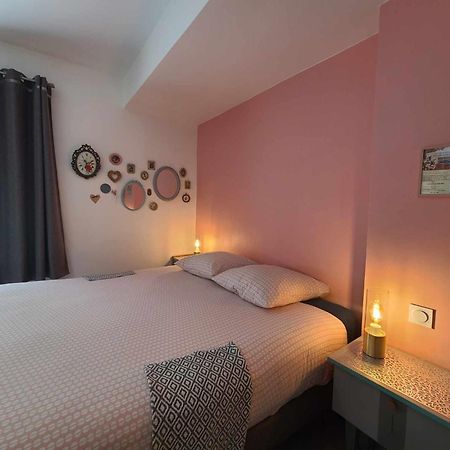 Appartement La Dame de cœur 05 à Antonaves Extérieur photo