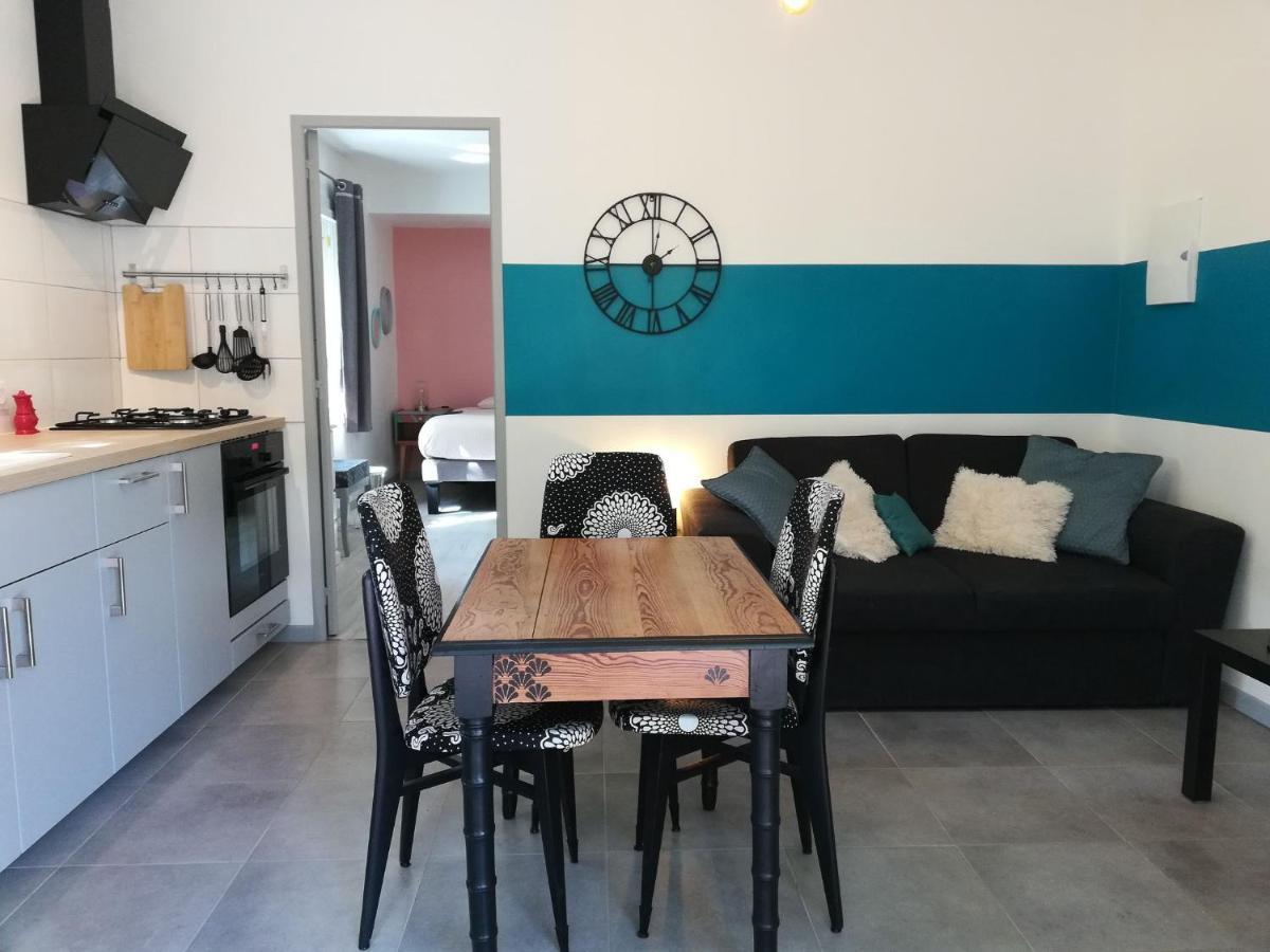 Appartement La Dame de cœur 05 à Antonaves Extérieur photo